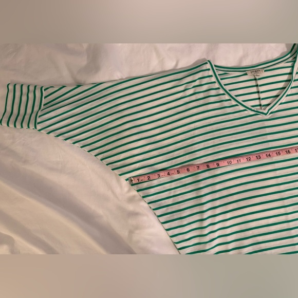 umgee Women’s Green & White Striped Shirt ~ Size L - Picture 8 of 14